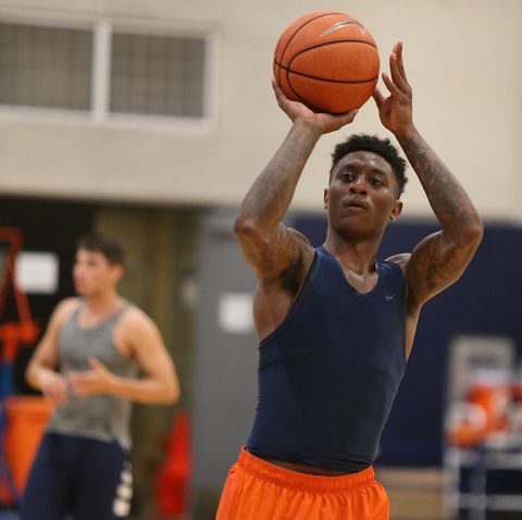 NBA put on hold at Virginia as Cavs’ upperclassmen thrive